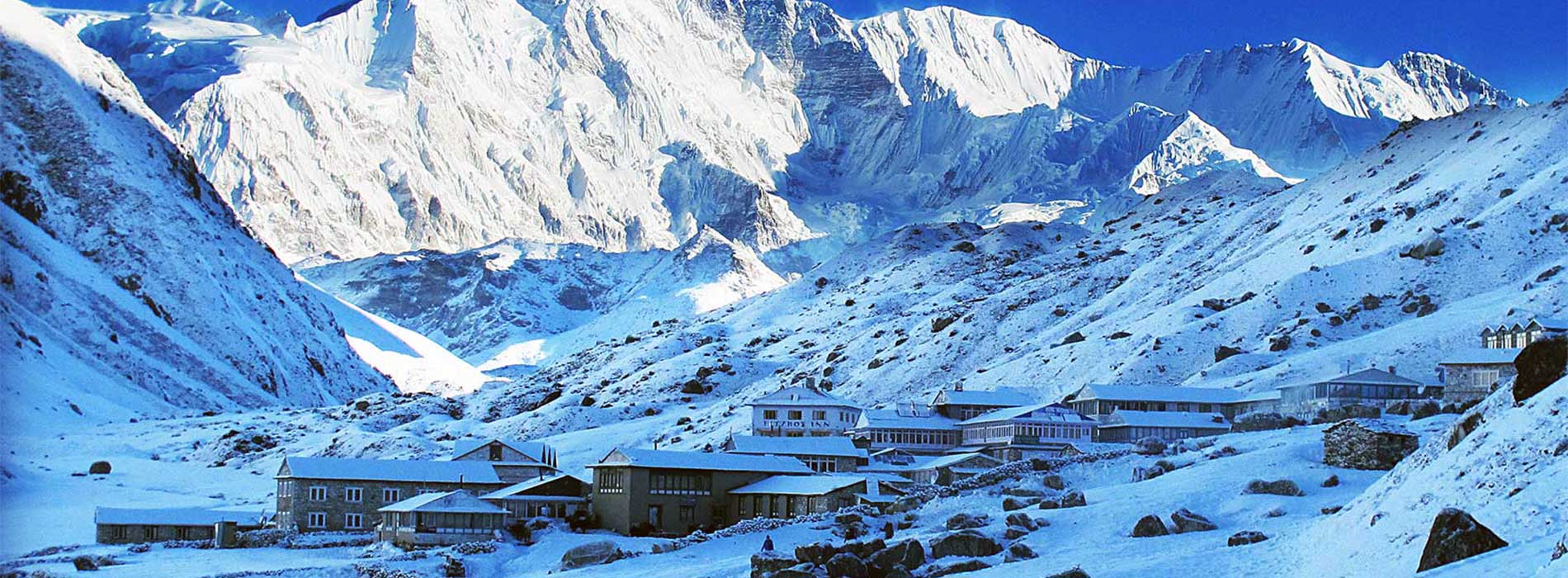 everest-base-camp-snow 