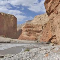 upper-mustang-trekking 